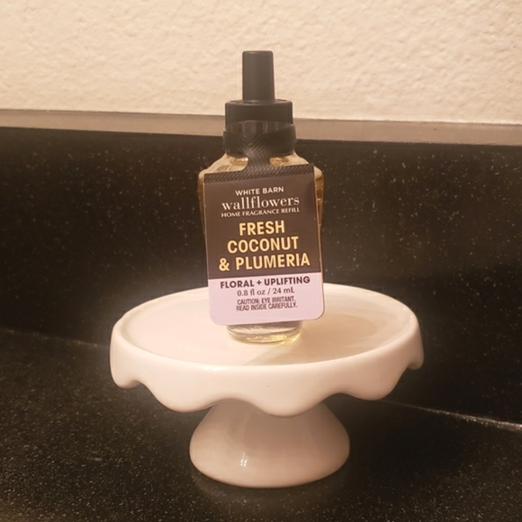 Two B&BW Wallflower Refills - Summer Scents - Picture 3 of 3